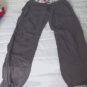 Koi medium (tall) scrub pants, gray